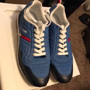 Tommy Hilfiger Shoes Size 12